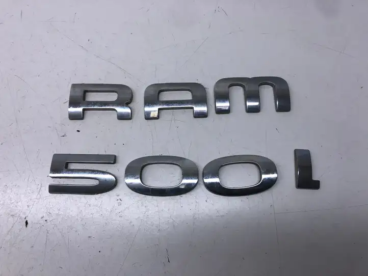 Dodge Ram (2001 - 2008) Эмблема модели на переднюю дверь — фото 1