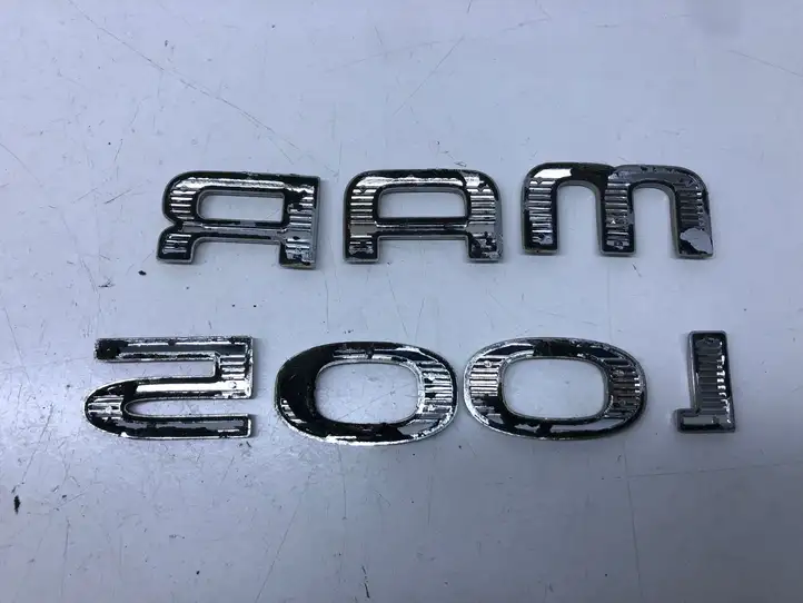 Dodge Ram (2001 - 2008) Эмблема модели на переднюю дверь — фото 2