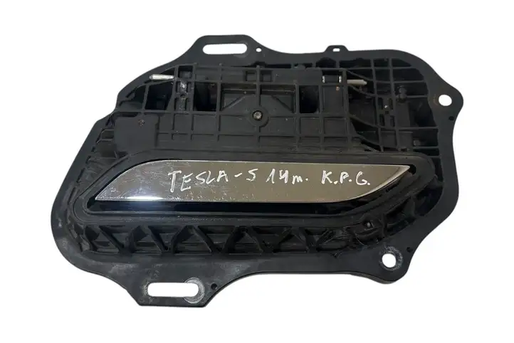 Tesla Model S (2012 - 2016) 1008982 Наружная ручка двери — фото 1