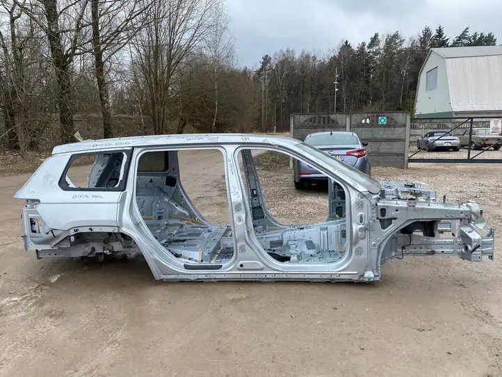Jeep Grand Cherokee WL (2021 - ) Кузов — фото 9