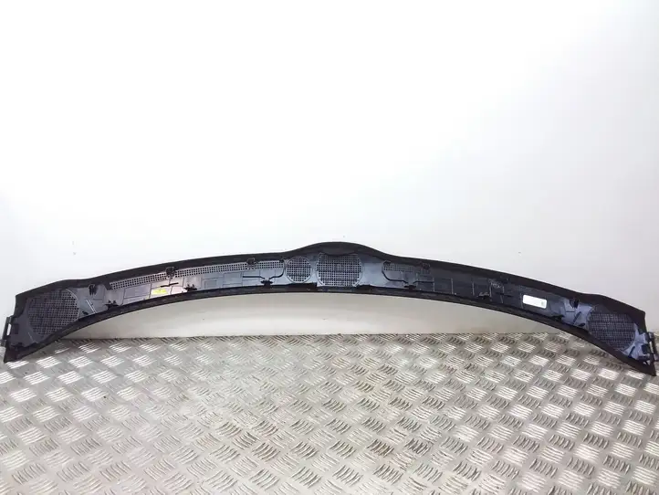 Tesla Model 3 (2017 - 2023) 108339000H Накладка центрального динамика — фото 3