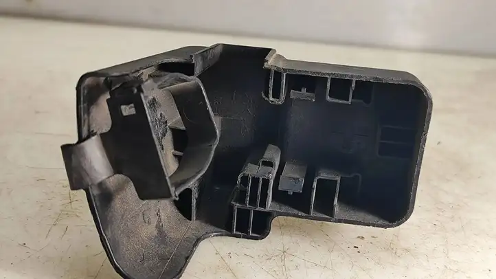 Toyota Avensis T250 (2006 - 2009) 7134340230 Плюсовой провод аккумулятора — фото 2