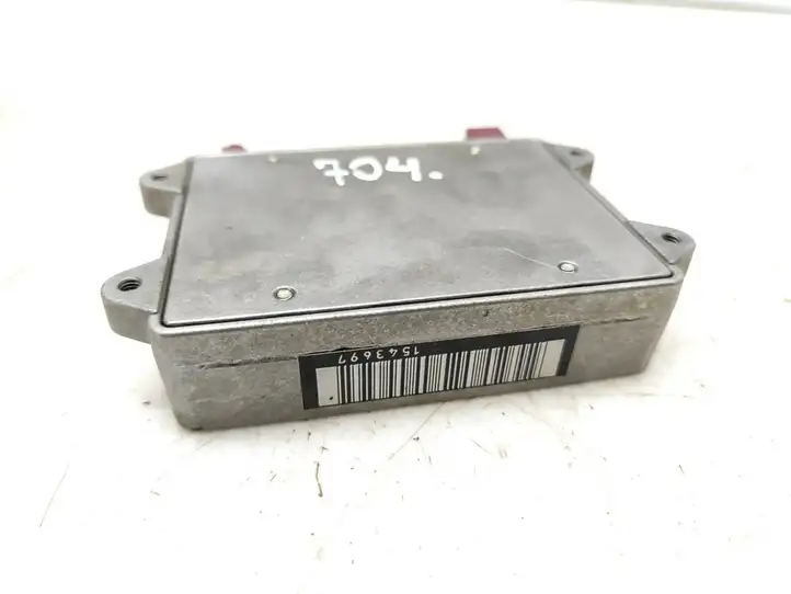 Audi A6 (2004 - 2008)  8E0035456B Усилитель антенны