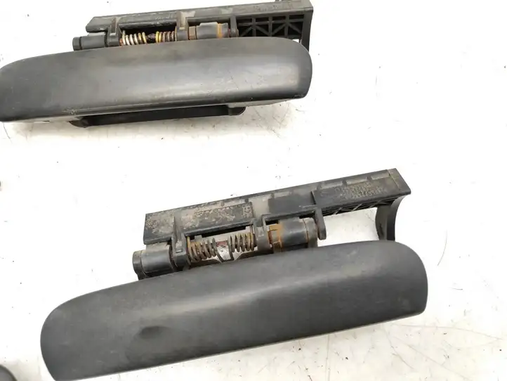 Citroen Xsara Picasso (1999 - 2012) 9607945677 Наружная ручка двери — фото 6