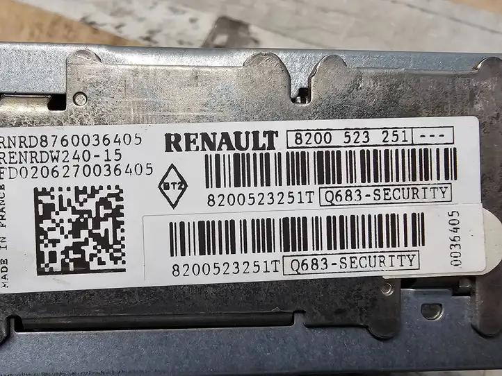 Renault Scenic II - Grand scenic II (2003 - 2006) 8760036405 Магнитола / мультимедийная система — фото 6