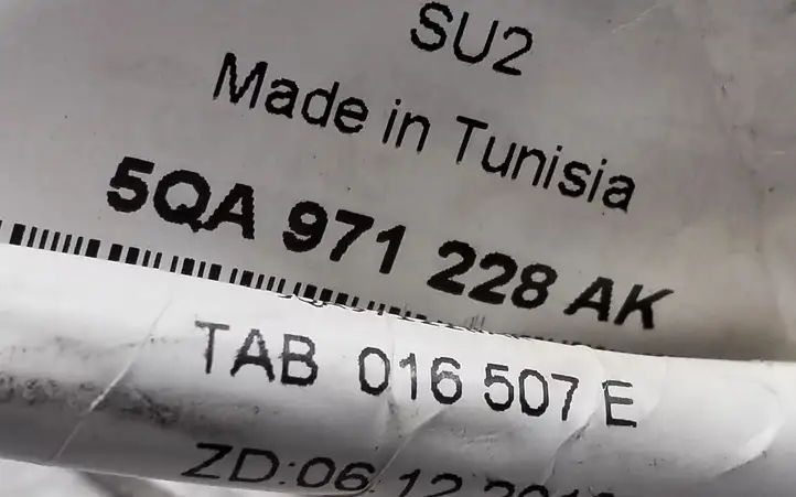 Volkswagen Tiguan (2016 - 2020) 5QA971228K Плюсовой провод аккумулятора — фото 2