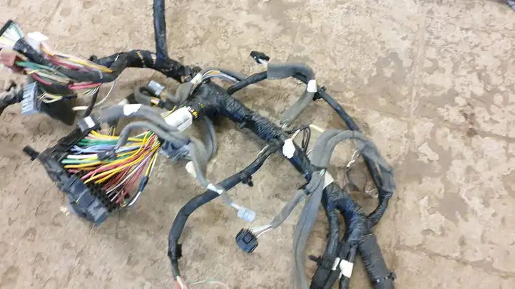 Dacia Sandero III (2016 - ) 240147821R Прочая электропроводка — фото 4