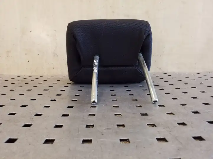 Subaru Outback (2003 - 2007)   Подголовник заднего сиденья