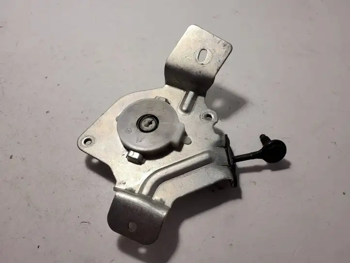 Peugeot 3008 I (2008 - 2015) 9683313980 Прочие внешние детали — фото 2