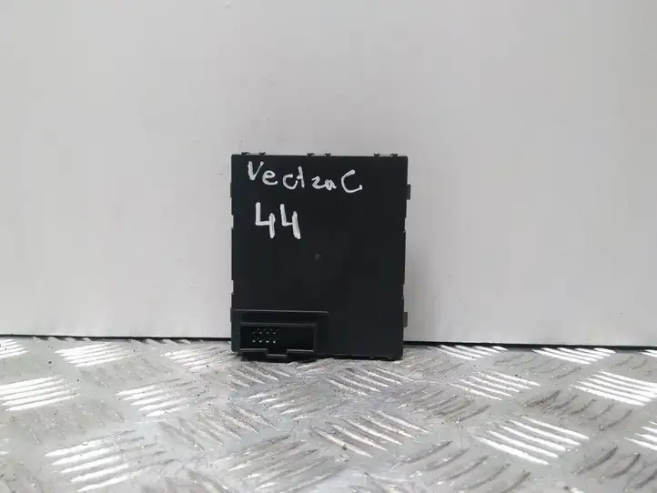 Opel Vectra (2002 - 2005)  09226555 Mодуль kомфортa