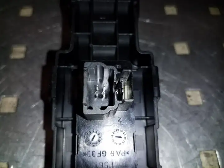 Peugeot 307 (2005 - 2008) 96351625XT Блок кнопок стеклоподъемников — фото 2