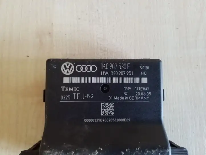 Volkswagen Golf V (2003 - 2009) 1K0907530F Прочие блоки управления — фото 3