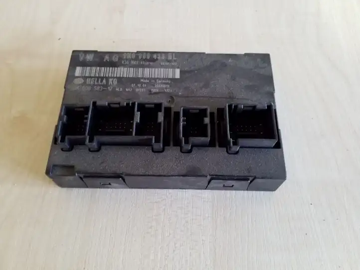 Volkswagen Golf V (2003 - 2009)  1K0959433BL Mодуль kомфортa