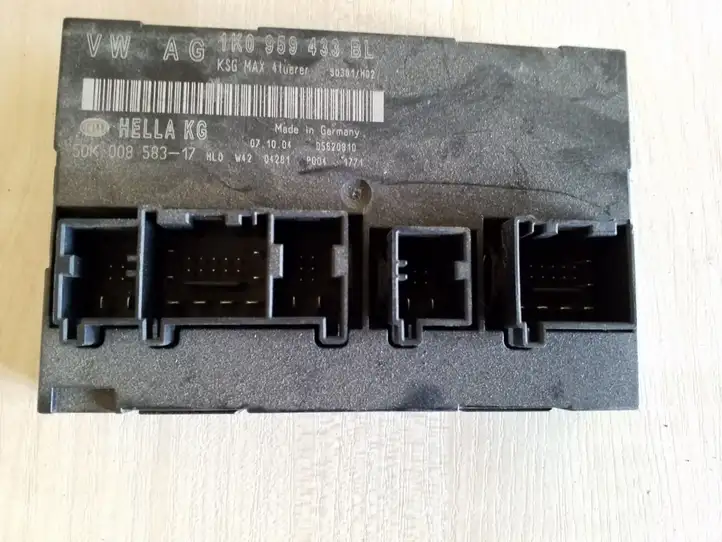 Volkswagen Golf V (2003 - 2009)  1K0959433BL Mодуль kомфортa
