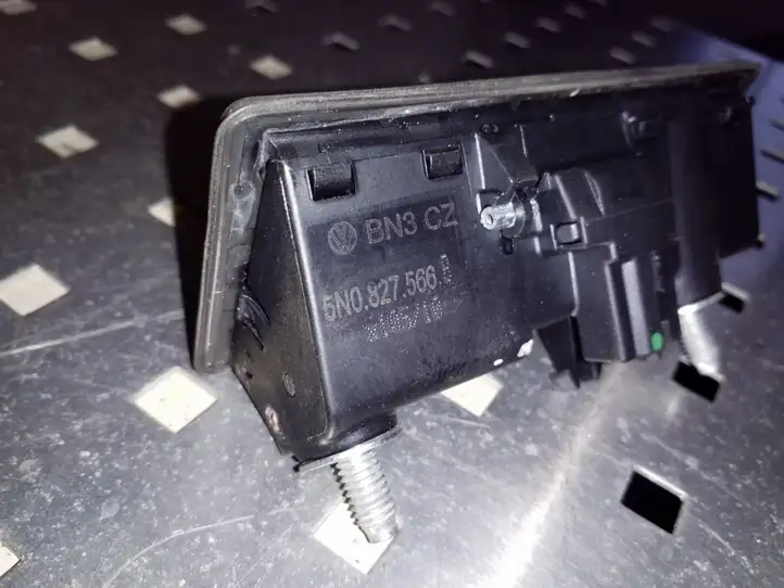 Audi A5 8T 8F (2007 - 2011) 5N0827566B Кнопка закрытия крышки багажника — фото 3
