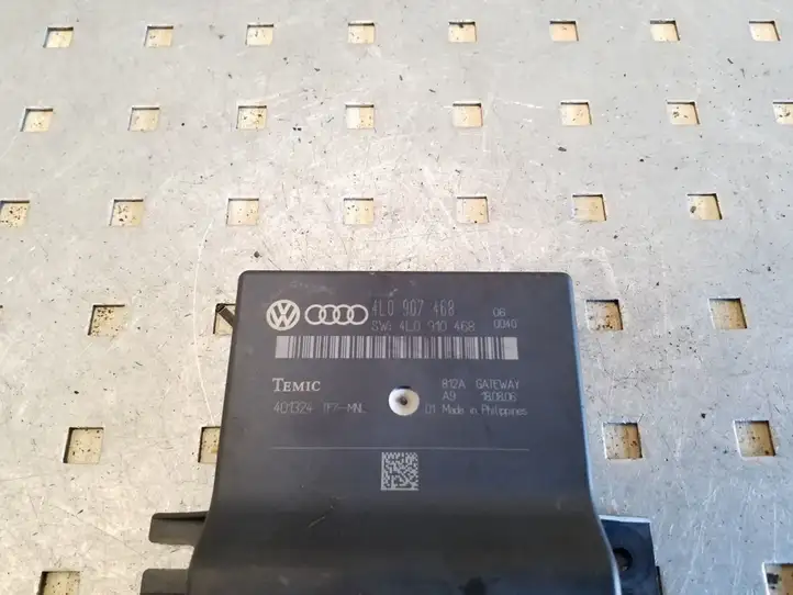 Audi Q7 4L (2005 - 2009) 4L0907468 Прочие блоки управления — фото 3