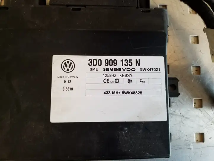 Volkswagen Touareg I (2002 - 2010) 3D0909135N Блок бесключевого доступа — фото 1