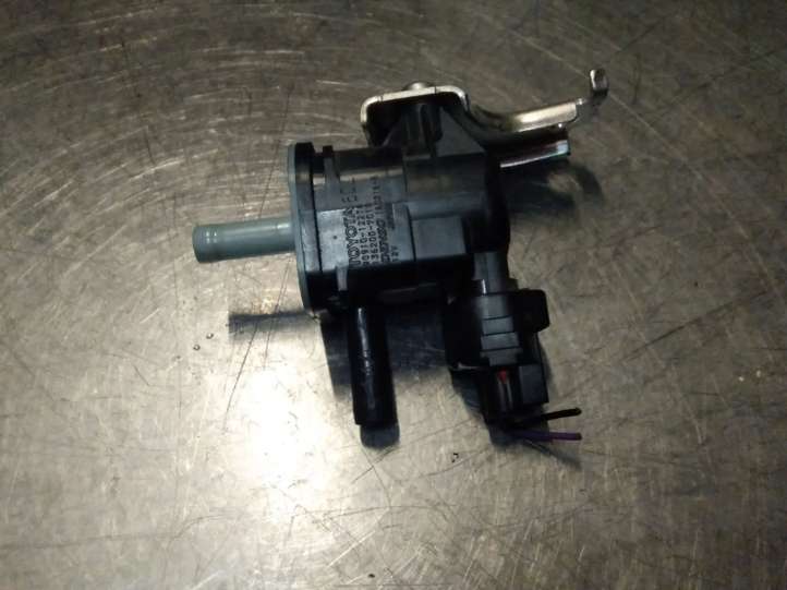 9091012276 Toyota Prius (XW30) Solenoidinis vožtuvas