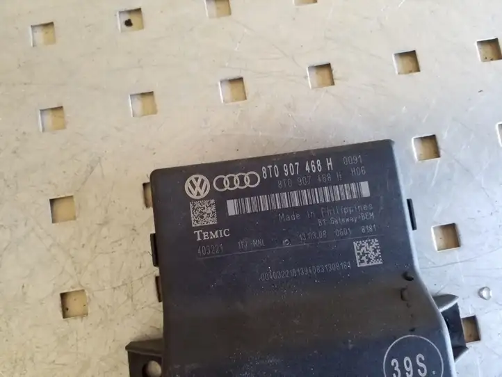 Audi A4 S4 B8 8K (2007 - 2011) 8T0907468H Прочие блоки управления — фото 2