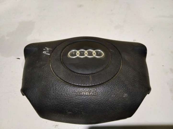 Audi A4 S4 B5 8D Vairo oro pagalvė