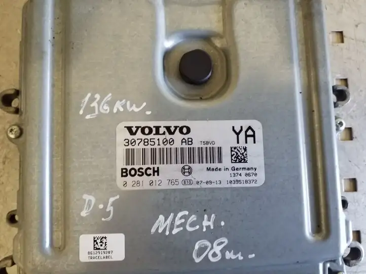 Volvo V70 (2004 - 2007) 30785100AB Блок управления двигателем (ЭБУ) — фото 2