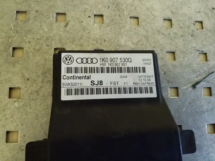 Volkswagen Touran I (2003 - 2010)  1K0907530Q Другие блоки управления / модули