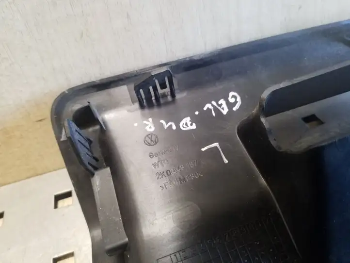 Volkswagen Caddy (2004 - 2010)  2K0843187B Другая деталь салона