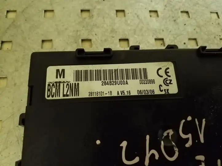 Nissan Note (E11) (2006 - 2014) 284B29U00A Модуль комфорта — фото 2