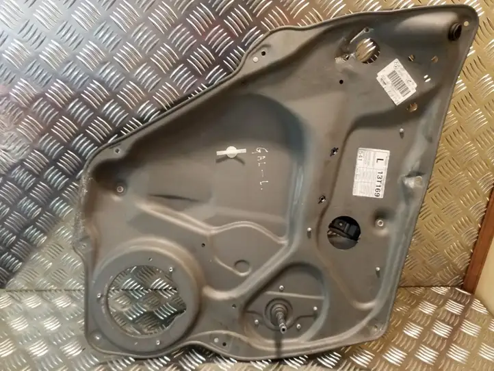 Mercedes-Benz A W169 (2004 - 2012) A1697300179 Механический стеклоподъемник задней двери — фото 1
