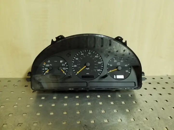 Mercedes-Benz ML W163 (1997 - 2005)  A1635407711 Спидометр (приборный щиток)