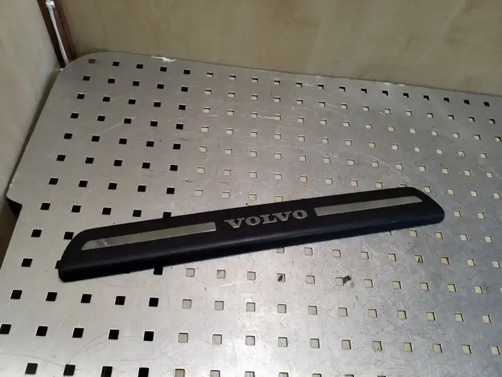 Volvo V50 (2004 - 2008) 30744287 Внутренняя отделка переднего порога — фото 1
