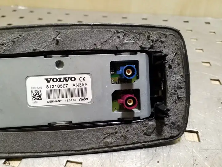Volvo V50 (2004 - 2008) 31210327 GPS антенна — фото 4