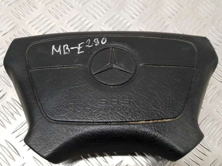 MOT204614 Mercedes-Benz E W210 Vairo oro pagalvė