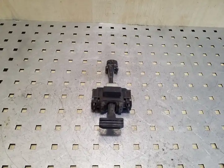 Peugeot 508 (2010 - 2014)   Ограничитель открывания задней двери