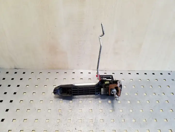 Toyota Avensis T250 (2006 - 2009)   Наружная ручка