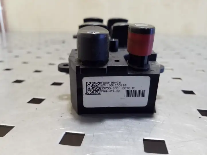 Honda Civic (2006 - 2011) 35750SMG Блок кнопок стеклоподъемников — фото 3