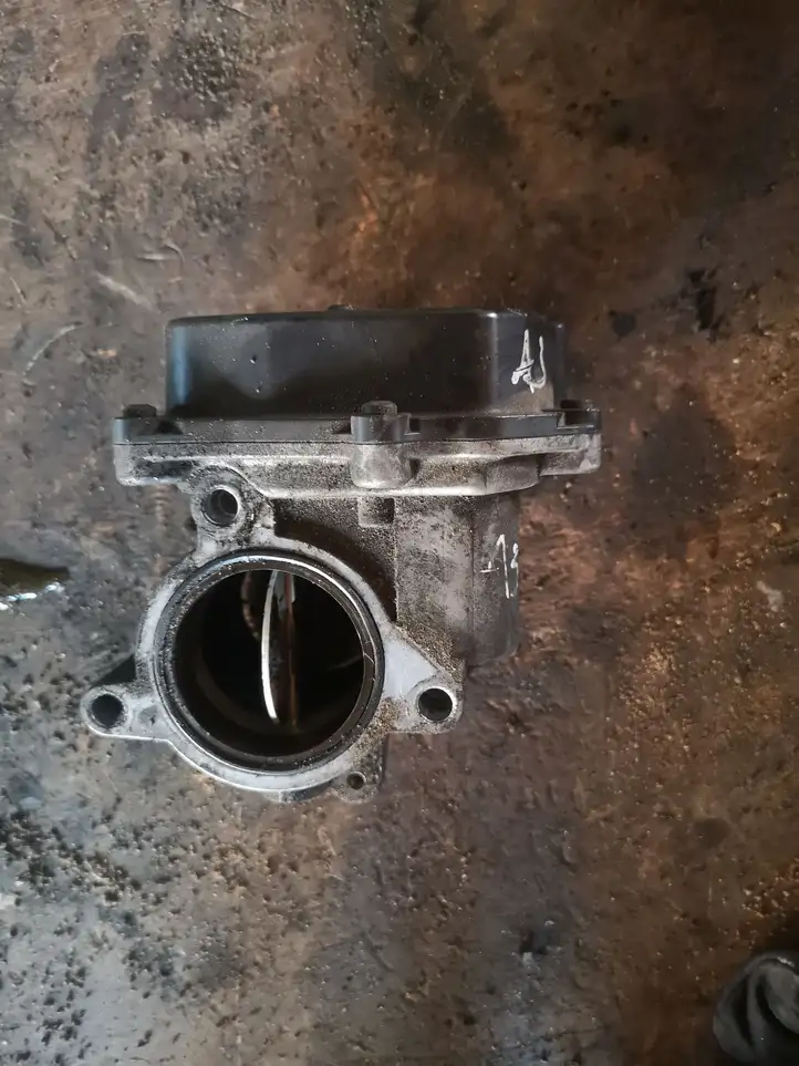 Audi A3/S3 8P (2008 - 2013) 03L128063J Дроссельная заслонка — фото 1