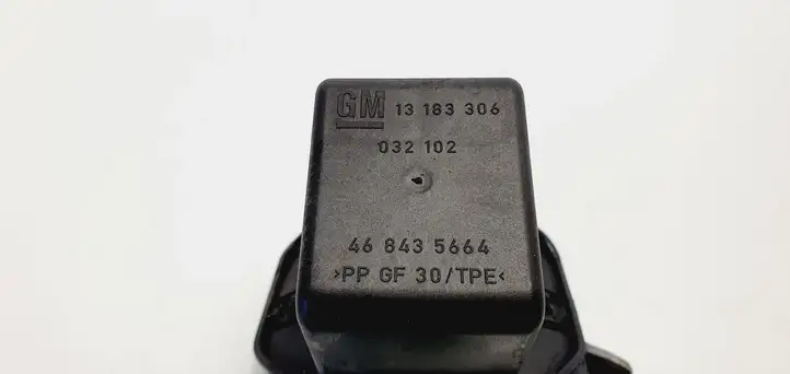 Opel Corsa D (2006 - 2010) 468435664 Крышка топливного бака — фото 3