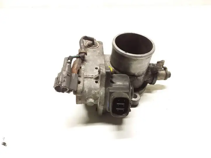 Toyota Corolla Verso E121 (2001 - 2004) 270204G08 Дроссельная заслонка — фото 2