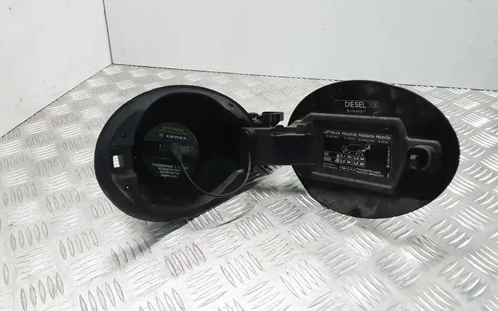 Mercedes-Benz R W251 (2005 - 2013) A1644700030 Крышка топливного бака — фото 4
