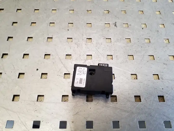 Audi A3/S3 8P (2003 - 2005)  1K0959654 Датчик положения (угла) руля