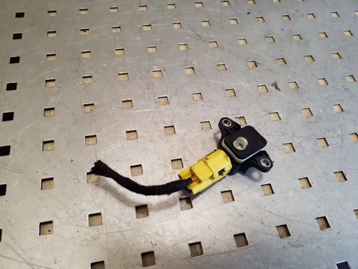 Audi A3/S3 8P (2004 - 2008) 8P0955557 Датчик удара SRS — фото 2