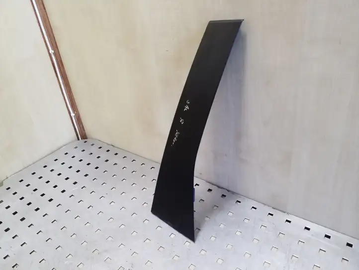 Volkswagen PASSAT B6 (2005 - 2010)  3C9839904B Другая внешняя деталь