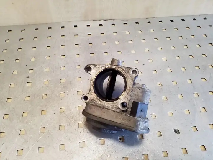 Opel Meriva (2006 - 2010)  8973002310 Дроссельная заслонка