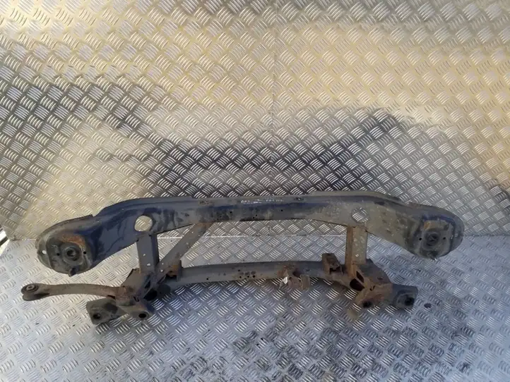 Ford Focus (2008 - 2011)   Задняя траверса