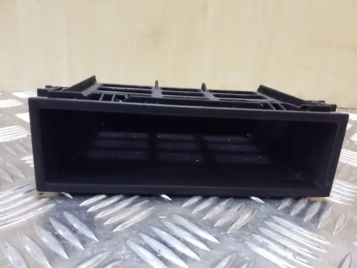 Seat Alhambra (Mk1) (2000 - 2010) 3B0857058 Вещевой ящик — фото 3