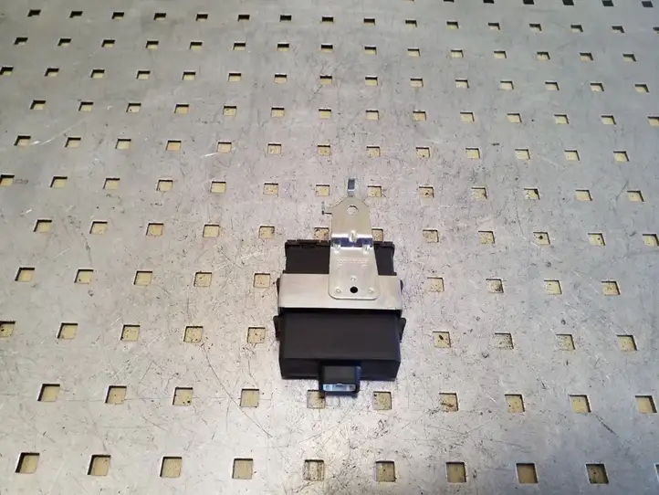 Toyota Auris 150 (2006 - 2012)  8974102130 Другие блоки управления / модули