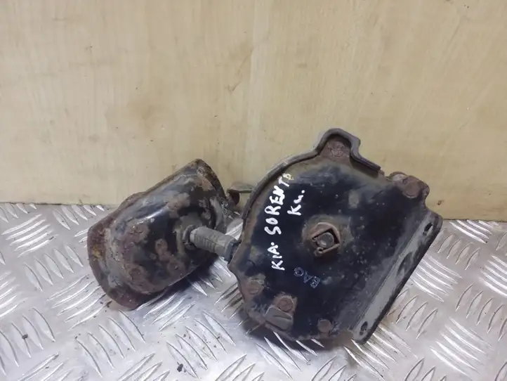 Kia Sorento (2002 - 2006) Механизм подъема — фото 2