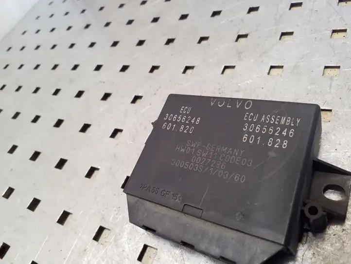 Volvo S80 (1998 - 2004)  30656248 Блок управления парковки