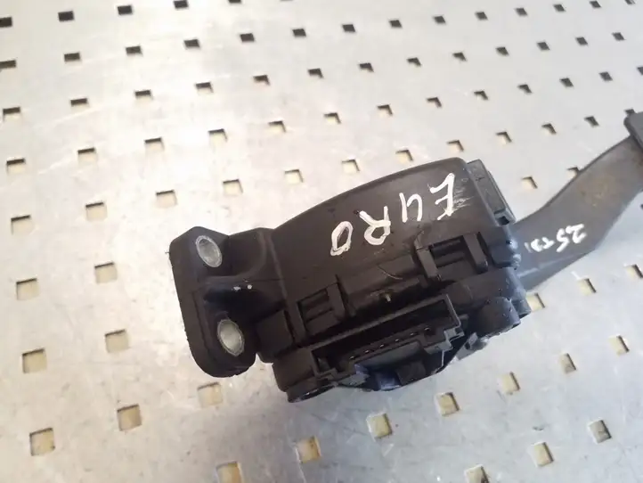 Volkswagen Transporter-Caravelle (2003 - 2009)  7H1723503 Педаль акселератора